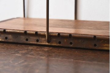 アンティーク雑貨　昭和レトロ　古い栓材製の本立て(3)