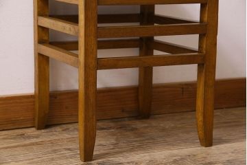 レトロ家具　昭和レトロ　古いナラ材のクッションスツール(椅子、チェア、角スツール)(1)