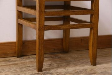 レトロ家具　昭和レトロ　古いナラ材のクッションスツール(椅子、チェア、角スツール)(2)