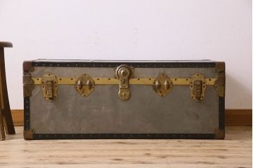 イギリスアンティーク　古い質感が味のあるトランク(収納箱)