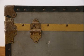 イギリスアンティーク　古い質感が味のあるトランク(収納箱)