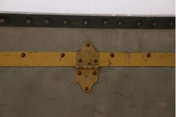 イギリスアンティーク　古い質感が味のあるトランク(収納箱)