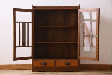 アンティーク家具　大正ロマン　象嵌入り　お洒落な扉が印象的な本箱(ブックケース、本棚、収納棚)