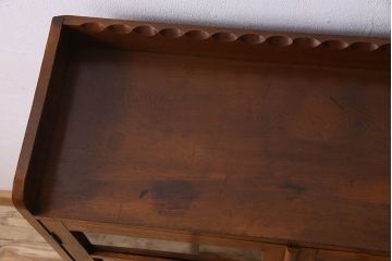 アンティーク家具　大正ロマン　象嵌入り　お洒落な扉が印象的な本箱(ブックケース、本棚、収納棚)