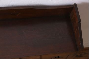 アンティーク家具　大正ロマン　美しい透かし彫りが印象的な本箱(ブックケース、本棚、収納棚)