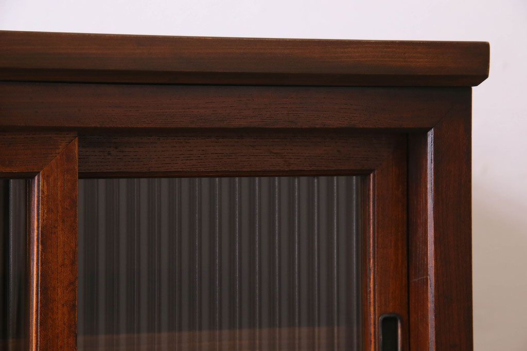 アンティーク家具　モールガラス引き戸　前面欅材　和製アンティークの収納棚(戸棚、本箱、ブックケース)