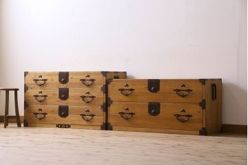 アンティーク家具　明治大正期　シンプルで上品な和製アンティーク五丁引き重ね二本松箪笥(衣装箪笥)