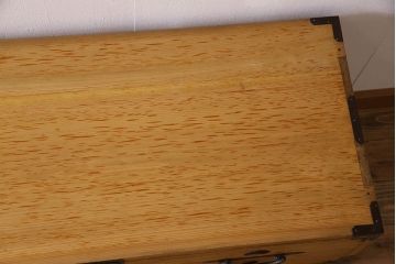 アンティーク家具　明治大正期　シンプルで上品な和製アンティーク五丁引き重ね二本松箪笥(衣装箪笥)
