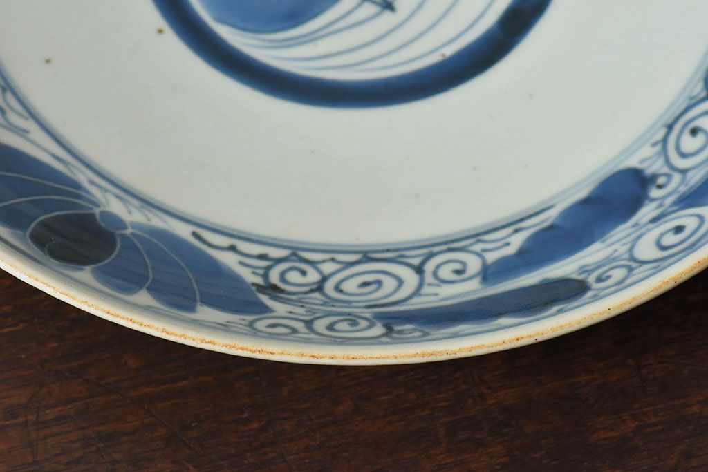 アンティーク雑貨　古民具・骨董　江戸期　染付　帆に蓮文　大皿(伊万里)