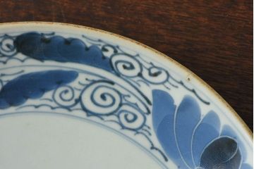 アンティーク雑貨　古民具・骨董　江戸期　染付　帆に蓮文　大皿(伊万里)