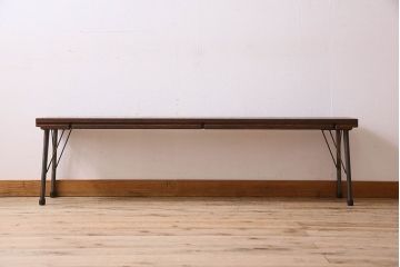 アンティーク家具　和製アンティーク　天板一枚板　古い栗材の鉄脚ベンチ(アイアンベンチ、長椅子、ローテーブル)