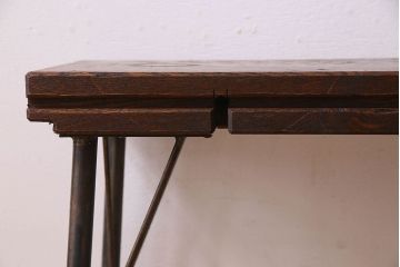 アンティーク家具　和製アンティーク　天板一枚板　古い栗材の鉄脚ベンチ(アイアンベンチ、長椅子、ローテーブル)