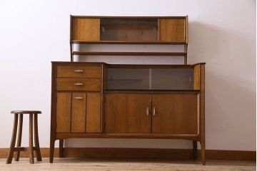 北欧家具　ビンテージ　HARRIS LEBUS(ハリス・リーブス)社　サイドキャビネット(サイドボード)