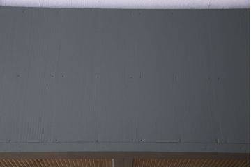 ペイント家具　引き出し付き!シックなカラーが素敵な四面引き戸の収納棚(戸棚、食器棚)