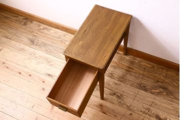 アンティーク雑貨　昭和レトロ　小さくて可愛らしいサイドテーブル(チェスト、小物収納)