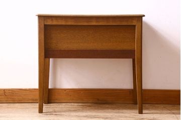 アンティーク雑貨　昭和レトロ　小さくて可愛らしいサイドテーブル(チェスト、小物収納)