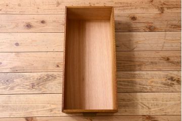 アンティーク雑貨　昭和レトロ　小さくて可愛らしいサイドテーブル(チェスト、小物収納)