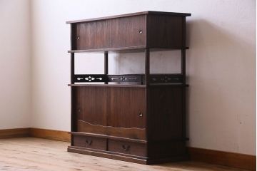 アンティーク家具　上手物　杢目の良い杉材使用　和製アンティークの茶棚(飾り棚、茶箪笥)