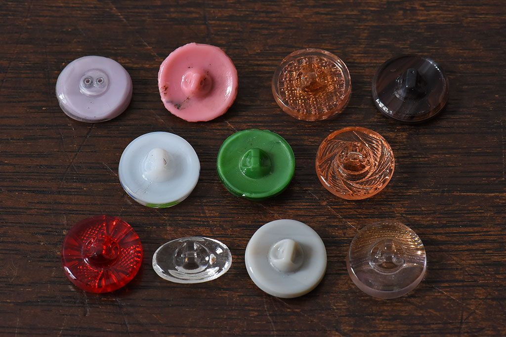 アンティーク雑貨　ビンテージ　チェコガラスボタン11個セット(1)