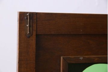 アンティーク家具　和製アンティーク　タモ材　色ガラス入り!上質なデザインのライティングビューロー(机、在宅ワーク、在宅用デスク、収納棚)