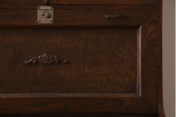 アンティーク家具　和製アンティーク　タモ材　色ガラス入り!上質なデザインのライティングビューロー(机、在宅ワーク、在宅用デスク、収納棚)