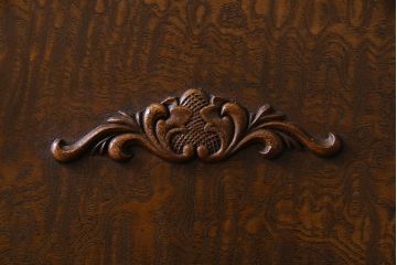 アンティーク家具　和製アンティーク　タモ材　色ガラス入り!上質なデザインのライティングビューロー(机、在宅ワーク、在宅用デスク、収納棚)