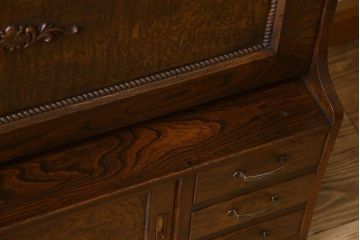 アンティーク家具　和製アンティーク　タモ材　色ガラス入り!上質なデザインのライティングビューロー(机、在宅ワーク、在宅用デスク、収納棚)