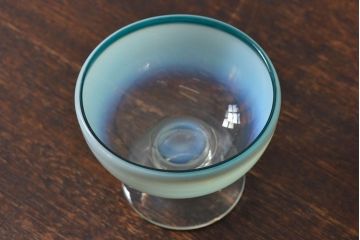アンティーク雑貨　大正時代　青緑乳白暈し氷コップ(吹きガラス、和ガラス)(2)