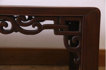 アンティーク家具　美しい透かし彫り!和製アンティーク　唐木材の文人文机(ローテーブル、座卓)