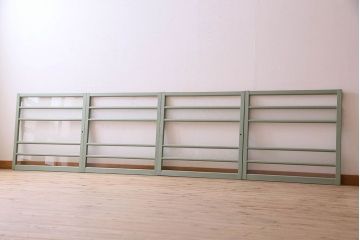 ペイント建具　可愛らしいカラーが素敵なアンティークガラス戸4枚セット(窓)