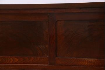 アンティーク家具　前面欅材!漆塗りが美しい時代箪笥ローボード(収納棚、戸棚)