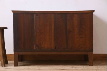 アンティーク家具　前面欅材!漆塗りが美しい時代箪笥ローボード(収納棚、戸棚)