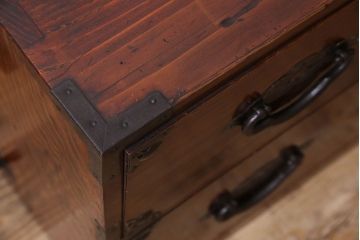 アンティーク家具　前面栗材　漆塗り!桜丸金具の時代箪笥ローボード(米沢箪笥、衣装箪笥、引き出し、テレビ台)(1)