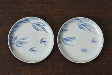 アンティーク雑貨　古民具・骨董　明治〜大正期　柳に燕文　染付皿2枚セット