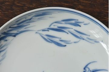 アンティーク雑貨　古民具・骨董　明治〜大正期　柳に燕文　染付皿2枚セット