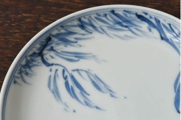 アンティーク雑貨　古民具・骨董　明治〜大正期　柳に燕文　染付皿2枚セット