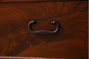 アンティーク家具　和製アンティーク　気泡ガラス入り　前面ケヤキ材の上質な収納棚(戸棚、食器棚)