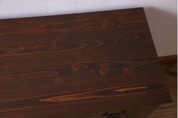 アンティーク家具　和製アンティーク　前面ケヤキ材!美しい漆塗りの時代箪笥ローボード(引き出し、テレビ台)