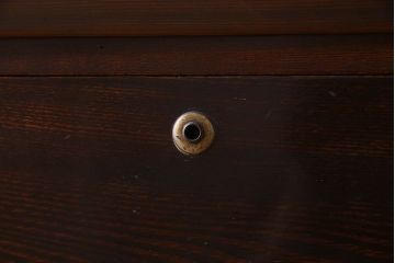 アンティーク家具　和製アンティーク　前面ケヤキ材!美しい漆塗りの時代箪笥ローボード(引き出し、テレビ台)