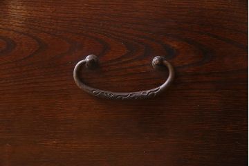 アンティーク家具　和製アンティーク　前面ケヤキ材!美しい漆塗りの時代箪笥ローボード(引き出し、テレビ台)