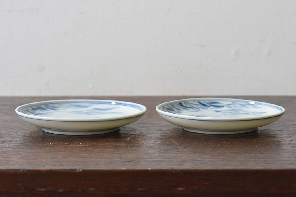 アンティーク雑貨　古民具・骨董　明治〜大正期　柳に燕文　染付皿2枚セット(1)