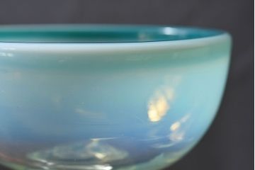 アンティーク雑貨　大正時代　青緑乳白暈し氷コップ(吹きガラス、和ガラス)(3)