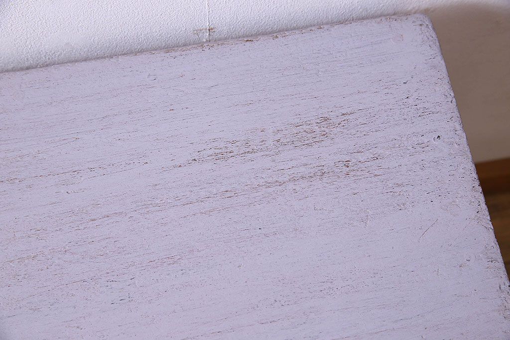 ペイント家具　キャスター付き!シンプルなサイドテーブル(花台)