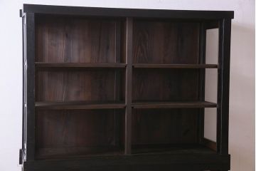 アンティーク家具　和製アンティーク　三方ガラス!シックな色合いが素敵な重ね収納棚(戸棚、食器棚、ガラスケース、ショーケース)