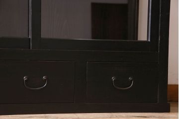 アンティーク家具　和製アンティーク　三方ガラス!シックな色合いが素敵な重ね収納棚(戸棚、食器棚、ガラスケース、ショーケース)