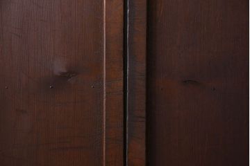 和製アンティーク　杉材の美しい柾目が印象的な板戸(帯戸、建具)2枚セット