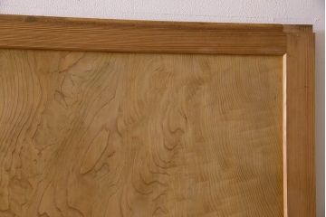 高級品!杢目の良い秋田杉が使われた組子入り格子帯戸(引き戸、ガラス帯戸)