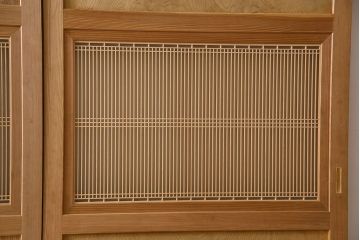 高級品!杢目の良い秋田杉が使われた組子入り格子帯戸(引き戸、ガラス帯戸)