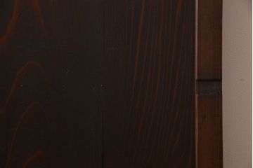 和製アンティーク　板目が魅力的な杉材の古い板戸(帯戸、建具)