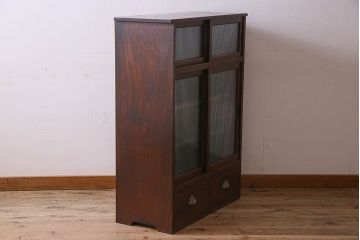アンティーク家具　和製アンティーク　三方欅材!人気のモールガラス入りの収納棚(戸棚、食器棚、本箱、ブックケース)